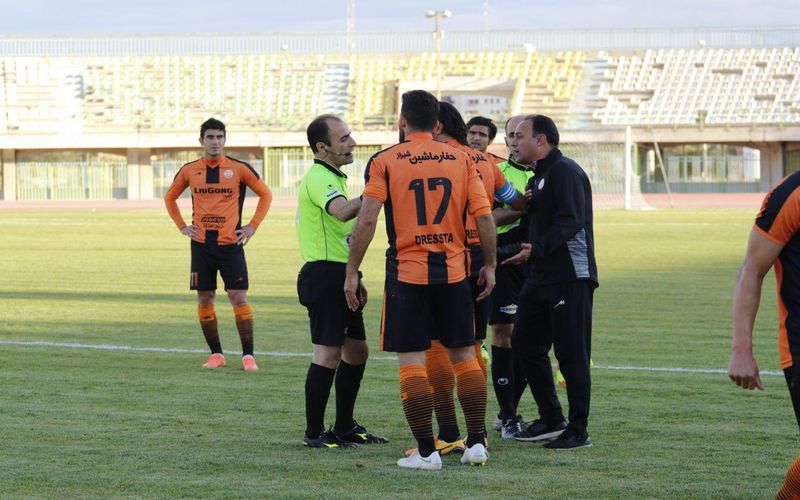 تداوم مکاتبات باشگاه مس با فدراسیون فوتبال برای بهبود شرایط داوری در نیم فصل دوم