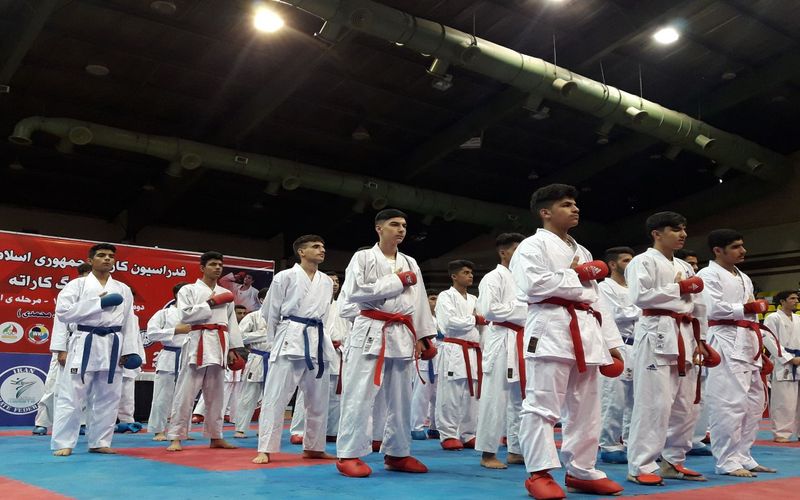 مدال های رنگارنگ کاراته کاهای مس در مرحله نخست لیگ  کاراته وان کشور