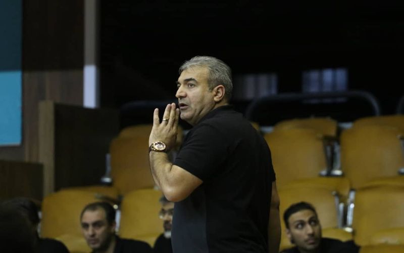سرمربی بسکتبال مس کرمان: بهتر است زودتر بازی های پلی آف لیگ برتر برگزار شود