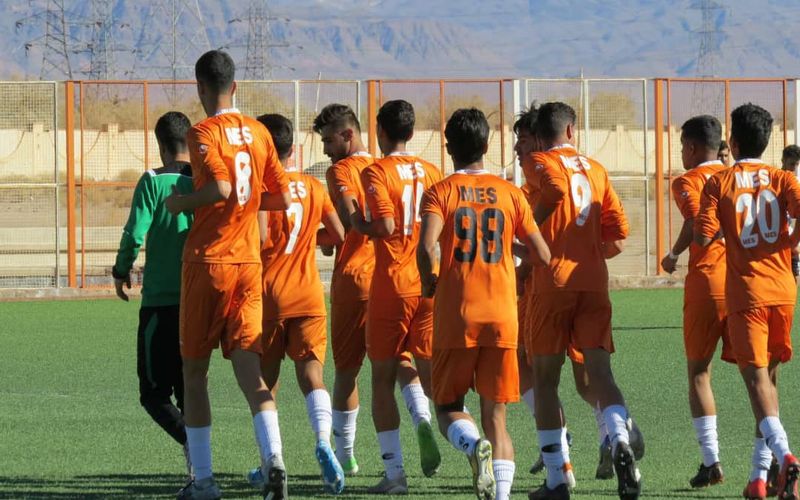 اطلاعیه تست گیری تیم فوتبال مس کرمان در رده سنی نونهالان، زیر 18 سال، امید و نوجوانان 