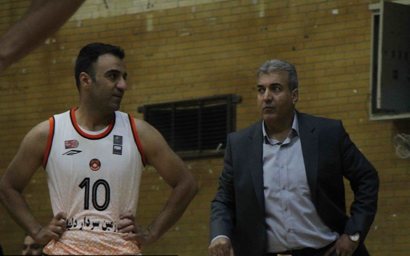 سرمربی بسکتبال مس کرمان: ساختار بومی تیم ما قابل افتخار است