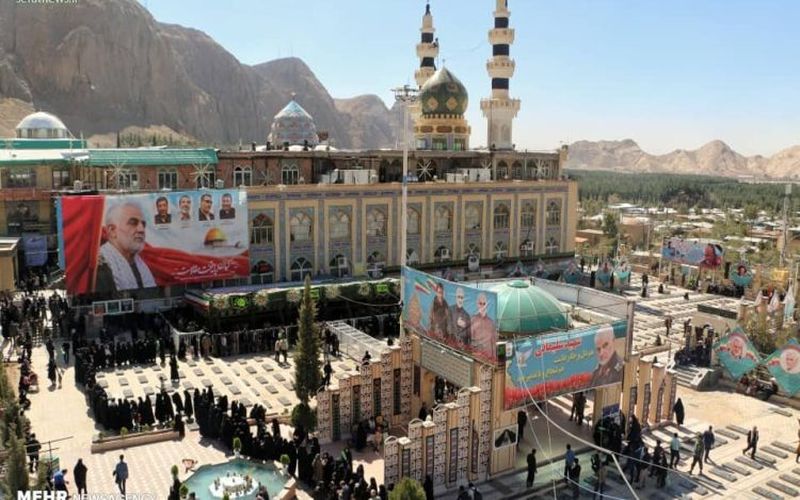 عصر روز چهارشنبه حضور بازیکنان و هواداران مس کرمان در گلزار شهدای کرمان و مزار پاک سردار دل ها