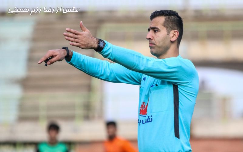 چهارمین قضاوت کیوان علیمحمدی برای مس کرمان در اولین بازی فصل
