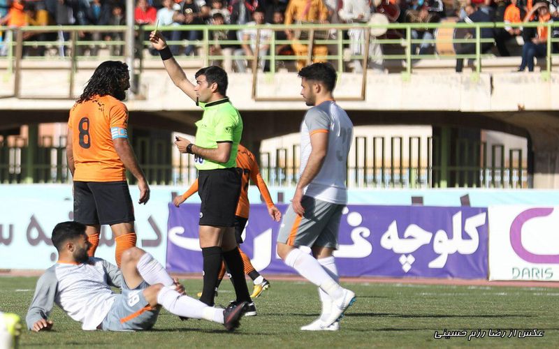 مرتضی منصوریان و هفتمین قضاوت برای مس کرمان در بازی برابر سایپا