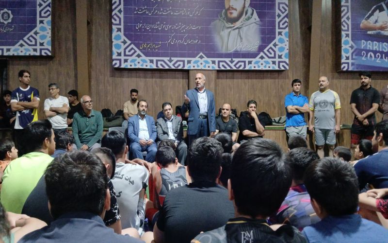 بازدید مدیرکل تربیت بدنی و اماکن ورزشی شرکت مس از آکادمی کشتی باشگاه مس کرمان