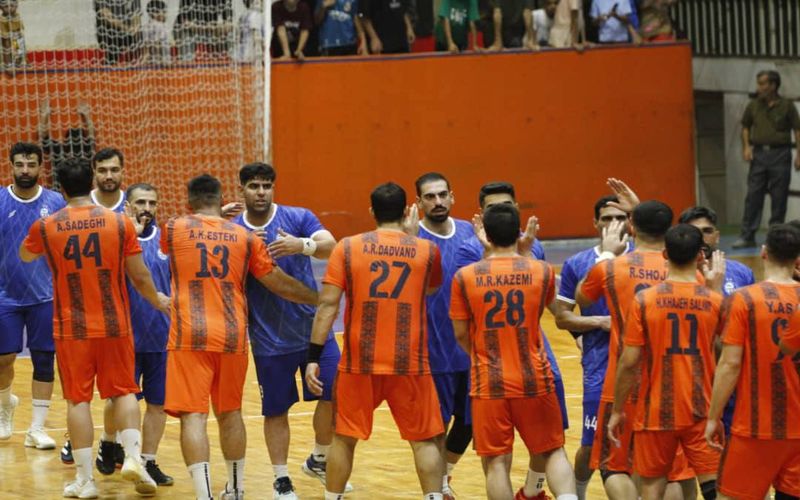 جهش بلند از استقلال برای شروع عالی هندبال مس