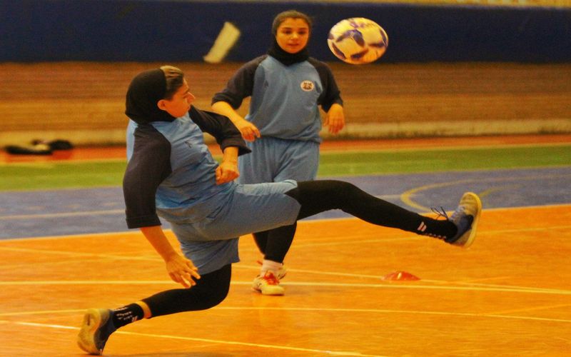 مس کرمان _ پالایش نفت آبادان/جنگ مدعیان در هفته چهارم لیگ برتر فوتسال زنان