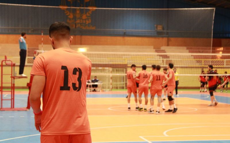 والیبالیست های مس کرمان تا امتیاز آخر در اراک جنگیدند