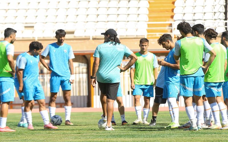 مسی ها عصر امروز راهی گچساران برای بازی برابر نفت و گاز