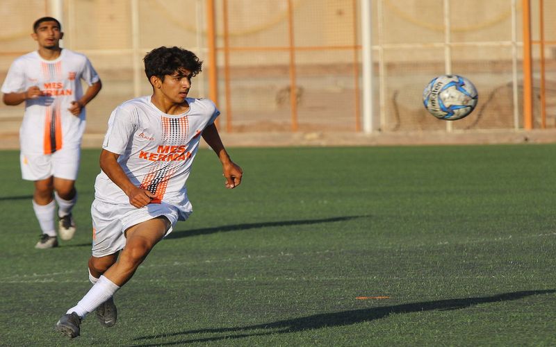 تساوی نوجوانان و شکست نونهالان مس کرمان در بیرون از خانه