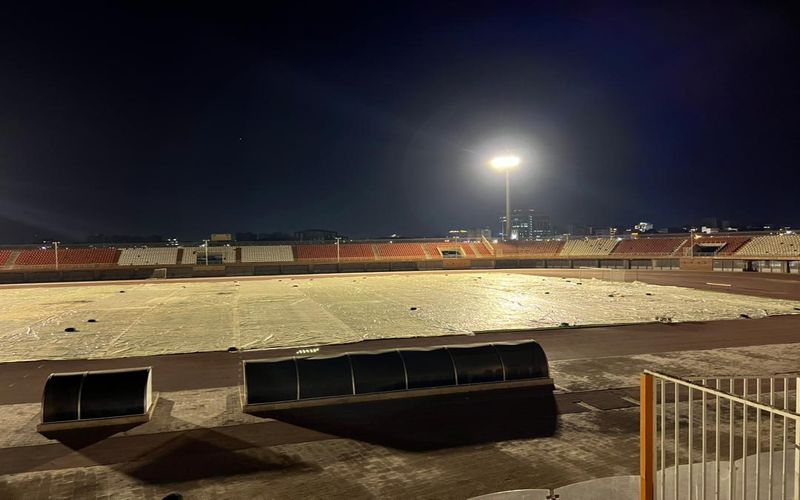 تلاش شبانه روزی برای آماده سازی هرچه بیشتر ورزشگاه شهید باهنر