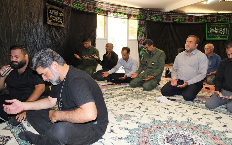 پرسنل اداری باشگاه مس کرمان عزادار ایام شهادت سیدالشهدا(ع)