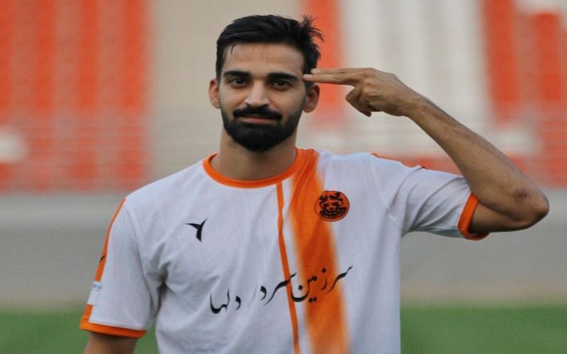 علی تهامی برترین بازیکن فصل قبل مس کرمان در نظرسنجی سایت باشگاه