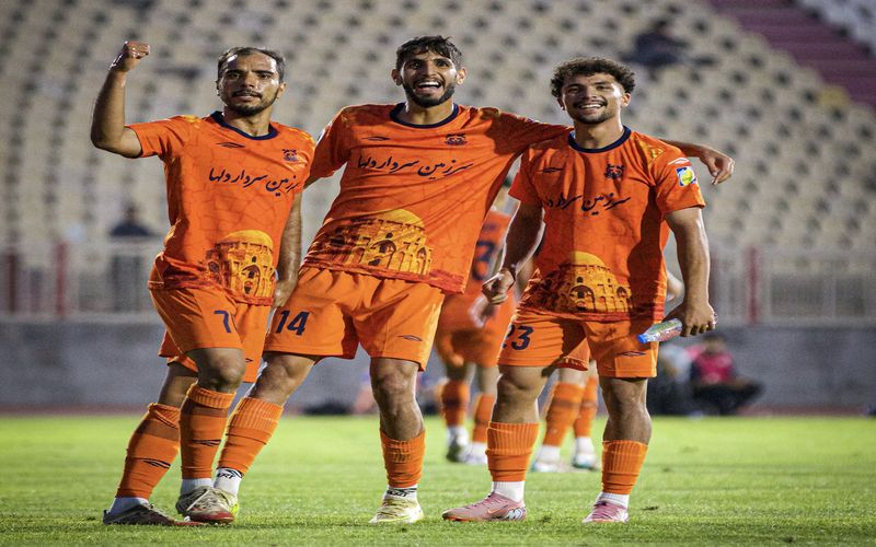 کاراگستر شبستر1-1مس کرمان/ گل های زیبا حکم به تساوی در تبریز داد