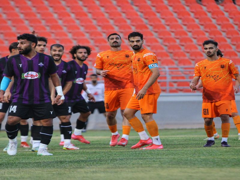 گزارش تصویری از بازی مس و آریو