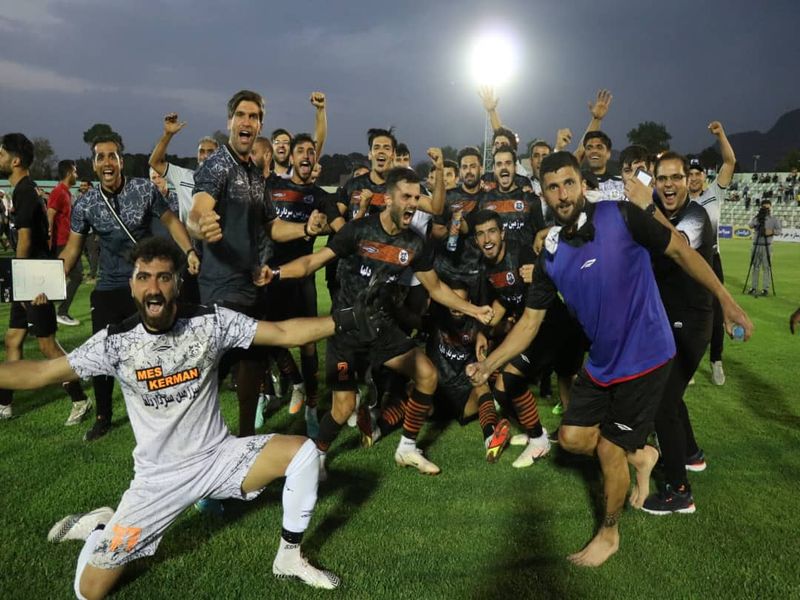 ویدیو خلاصه بازی خیبر 0-2 مس کرمان هفته پایانی لیگ یک فصل 1400-1401